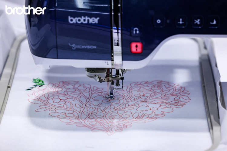即使刺绣复杂图案Brother AVENEER EV1依旧表现亮眼